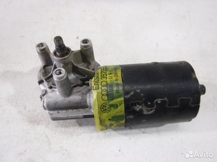 Моторчик стеклоочистителя передний Volkswagen Pass