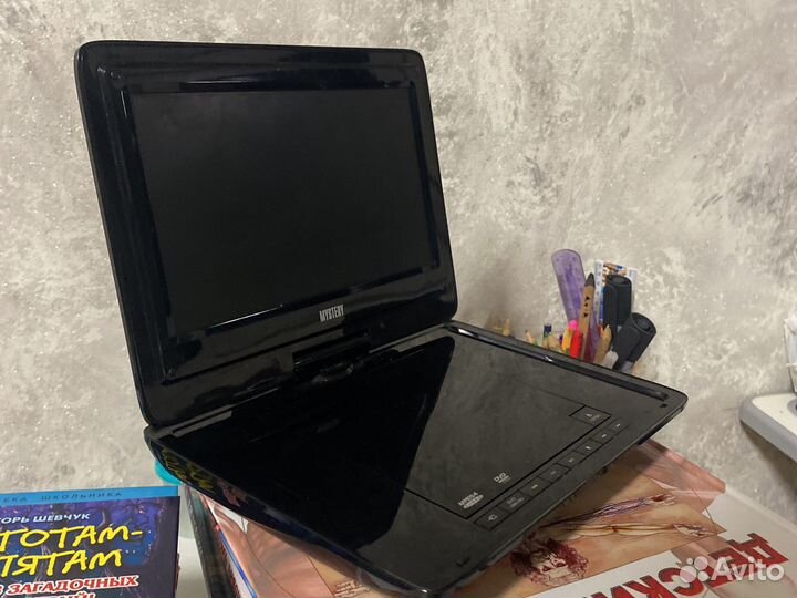 Портативный видеопроигрыватель mystery