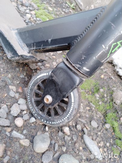 Трюкавой самокат