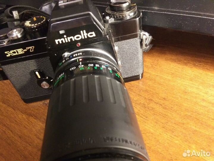 Minolta XE-7 (Leica R3) с объективом 28-200mm