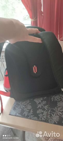 Рюкзак школьный