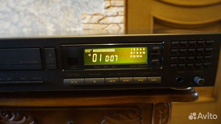 CD проигрыватель dual CD 1080RC