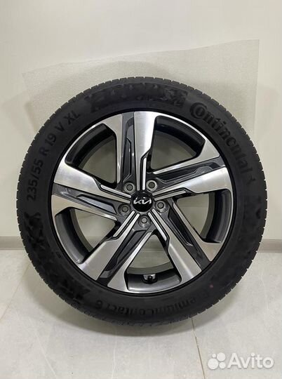 Новые Kia Sorento IV 2022, Continental 235/55 R19