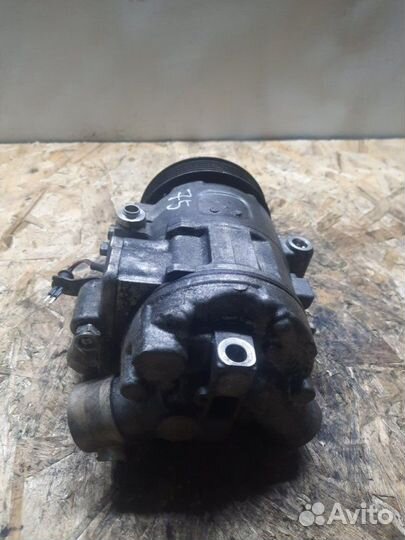 Компрессор кондиционера Seat Ibiza 3 хэтчбек 1.2