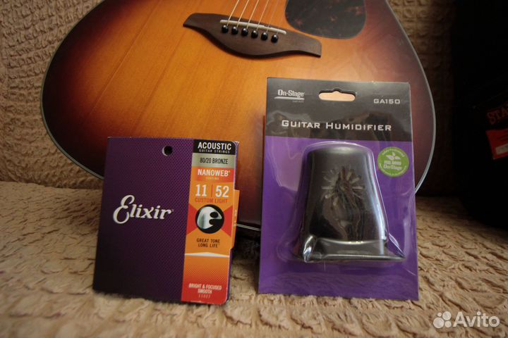 Акустическая гитара Yamaha FG800 + аксессуары