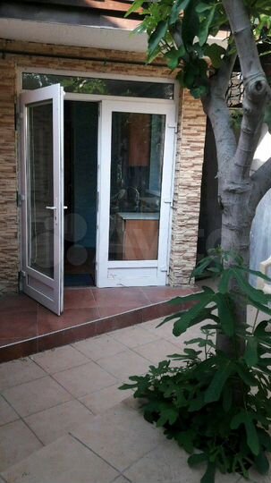 Комната 35 м² в 2-к., 1/1 эт.