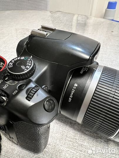 Зеркальный фотоаппарат