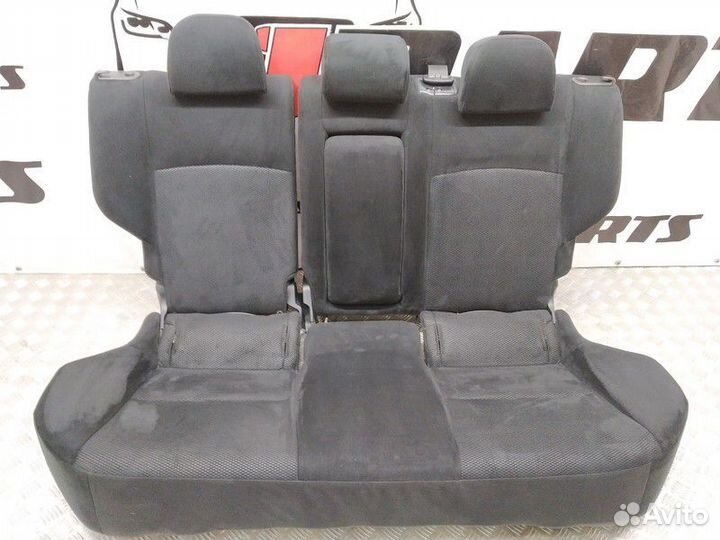 Диван Mitsubishi Lancer X (2007—2010)