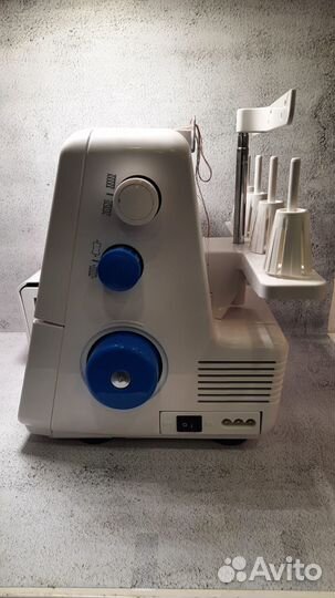 Оверлок Family MyLock 645D