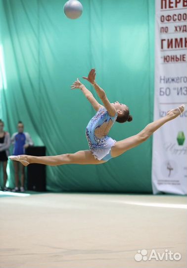 Тренер по художественной гимнастике