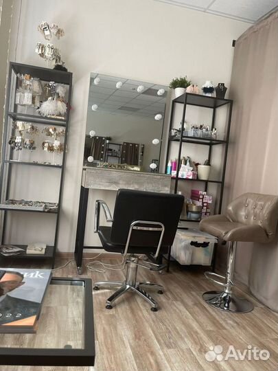 Аренда рабочего места, (бровист,визажист)