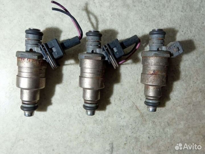 Форсунка Ford Escort 6 95bfbc