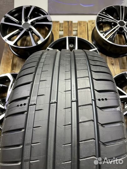 Michelin Pilot Sport 5 265/35 R18 97Y
