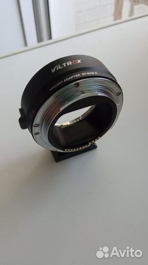 Адаптер Viltrox EF-EOS R