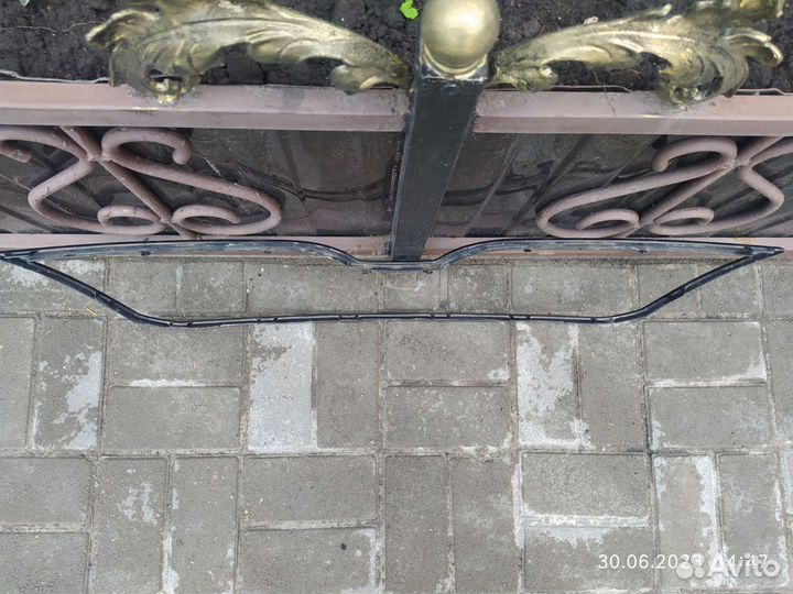 Решетка радиатора skoda rapid черная