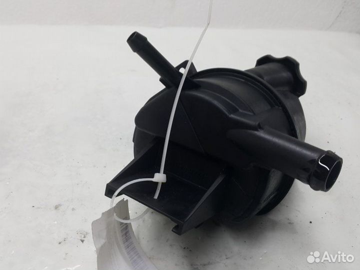 Бачок гур Opel Insignia