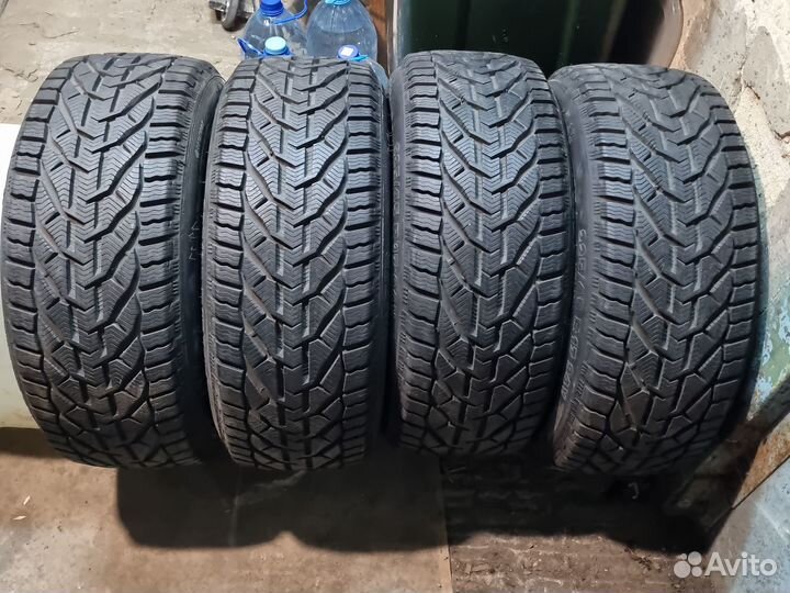Tigar Winter 225/45 R17 94V