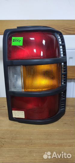 Фонарь задний правый mitsubishi montero 91-2004