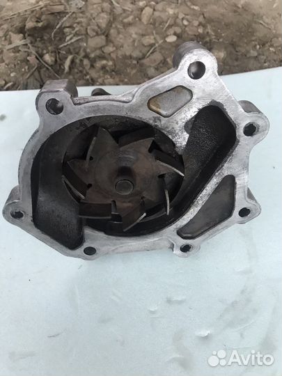 Водяной насос Помпа Kia Sorento D4CB