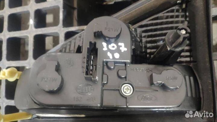 Плата заднего фонаря от Ford S-MAX 2006-2015