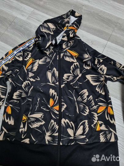 Спортивный костюм adidas женский xs оригинал