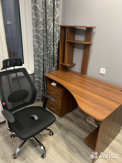 Компьютерный стол бу