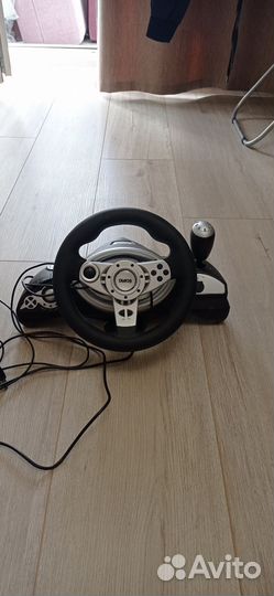 Игровой руль с педалями и коробкой передач