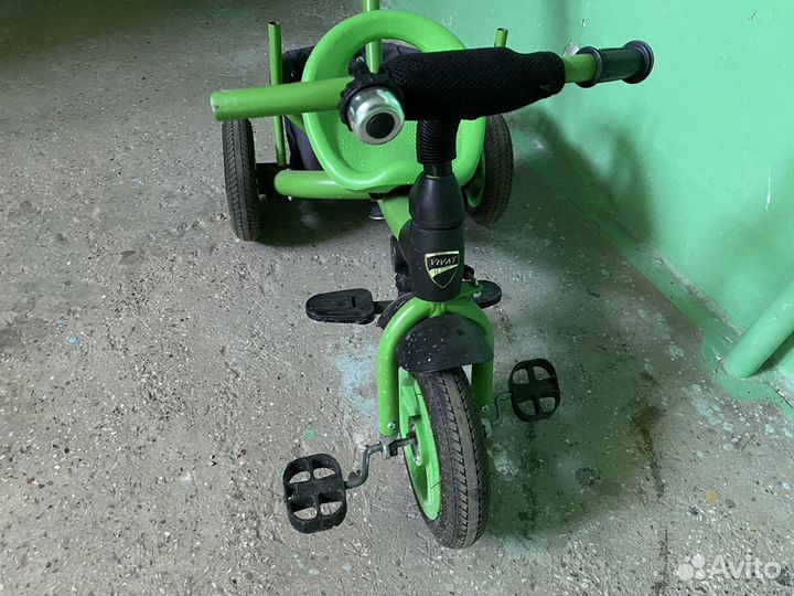 Детский 3 х колёсный велосипед