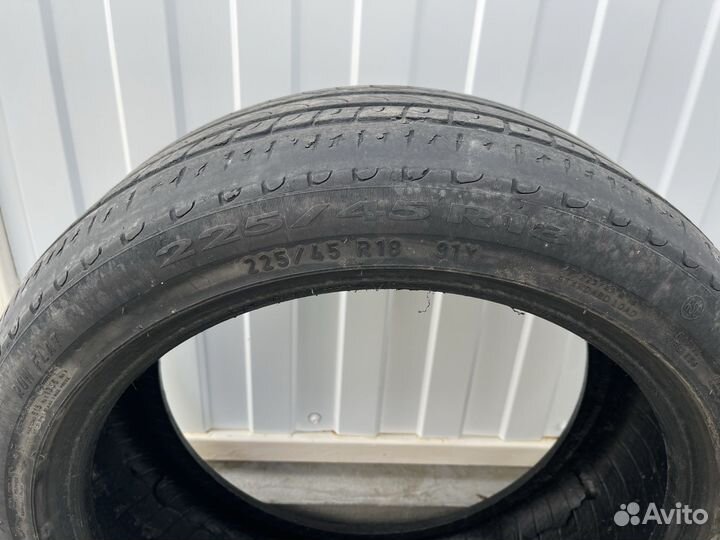 Pirelli Cinturato P7 225/45 R18 и 255/40 R18 95Y
