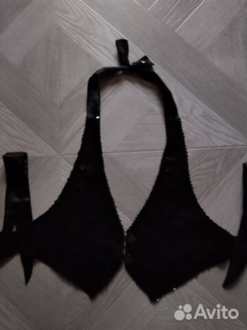 Жилетка в пайетках