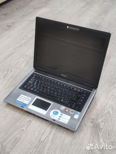 Продам ноутбук asus 15