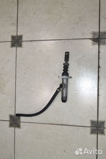 Цилиндр сцепления главный Audi 80