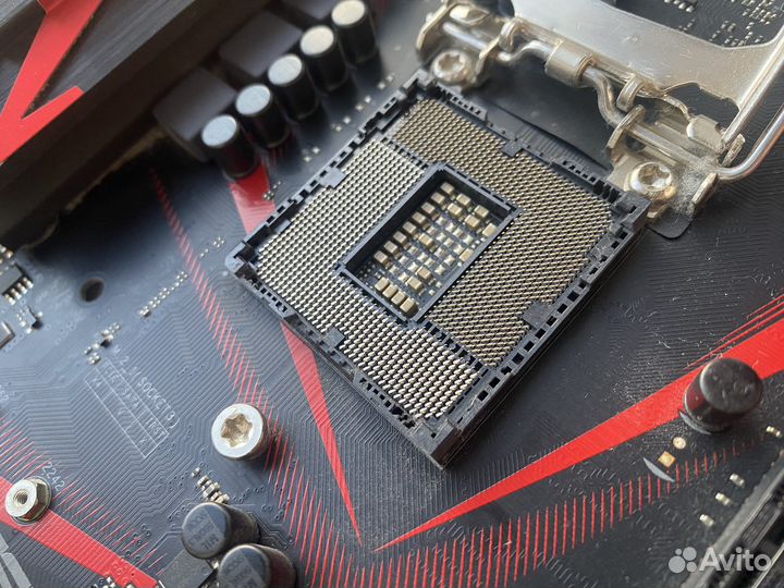 Материнская плата asus ROG strix B250G-gaming