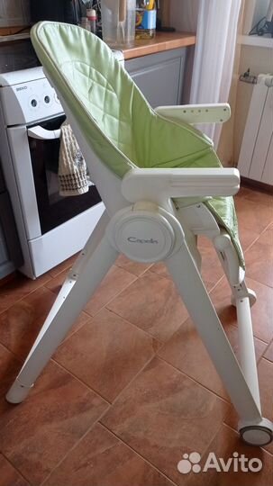 Стульчик для кормления capella