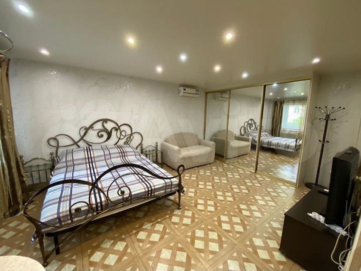 Квартира-студия, 33 м², 2/5 эт.