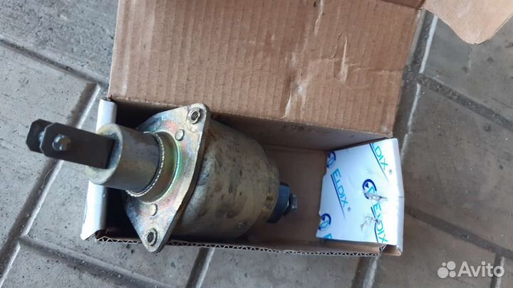 Втягивающее стартера 2101 - 2107