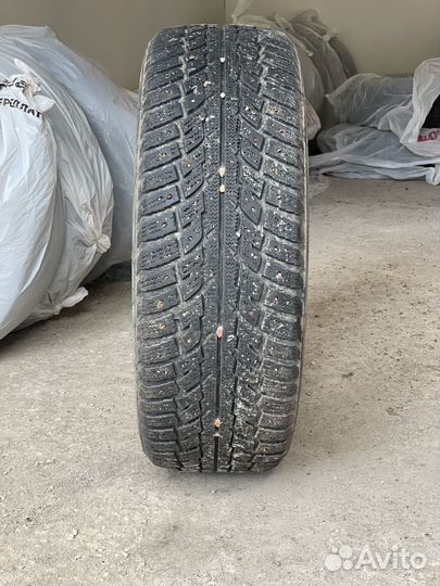 Kumho I'Zen RV Stud KC16 225/65 R17 106T