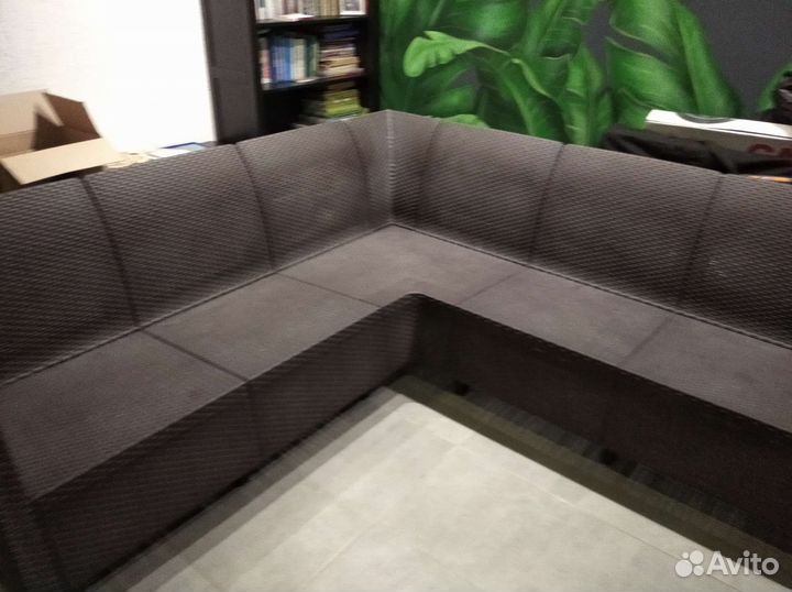 Диван садовый угловой