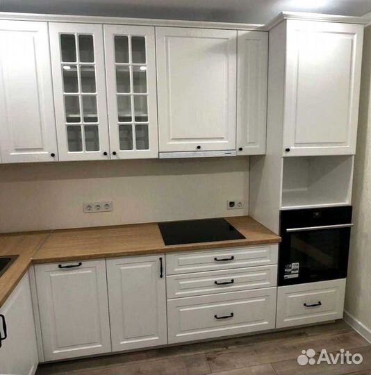 Кухонный гарнитур угловой