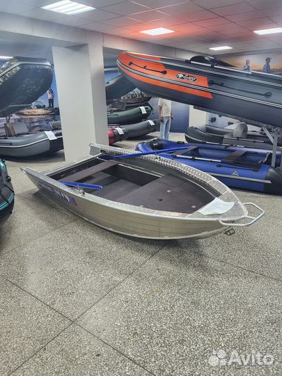 Алюминиевая моторная лодка wyatboat 390 fish