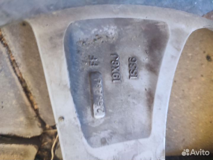 Литые диски r19, продаются только диски