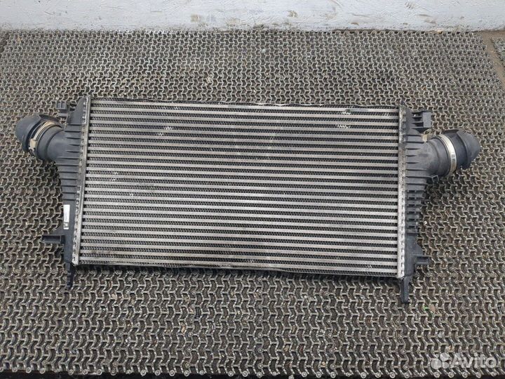 Радиатор интеркулера Opel Insignia, 2012