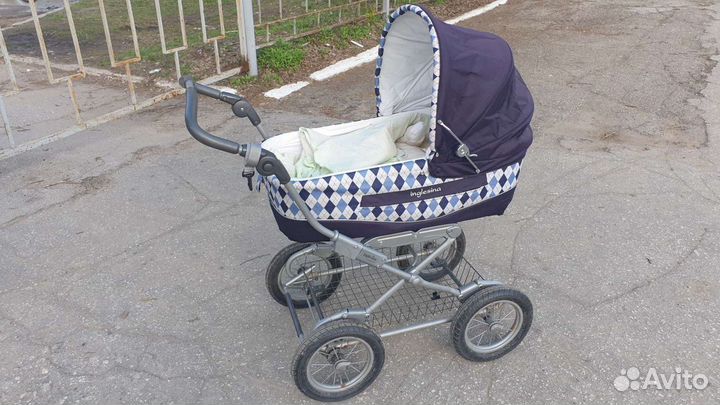 Коляска (Inglesina comfort)
