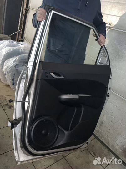 Дверь Honda civic задняя правая