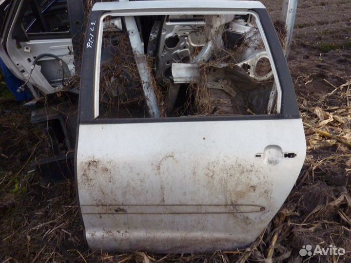 Ford Galaxy 1996-2000 дверь левая задняя