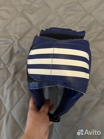 Шлем adidas детский для единоборсвт