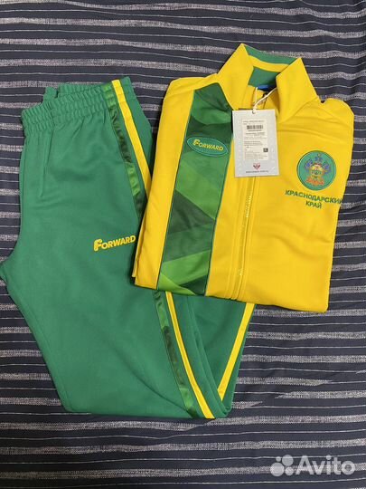 Спортивный костюм Forward женский