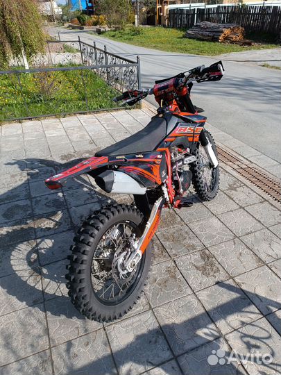 Мотоцикл BSE Z10