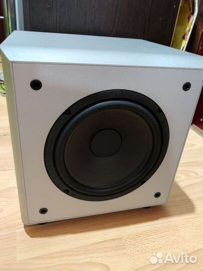 Активный сабвуфер subwoofer для дома