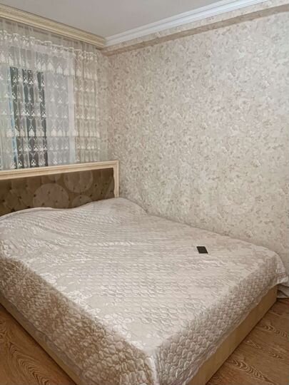 1-к. квартира, 42 м², 1/5 эт.